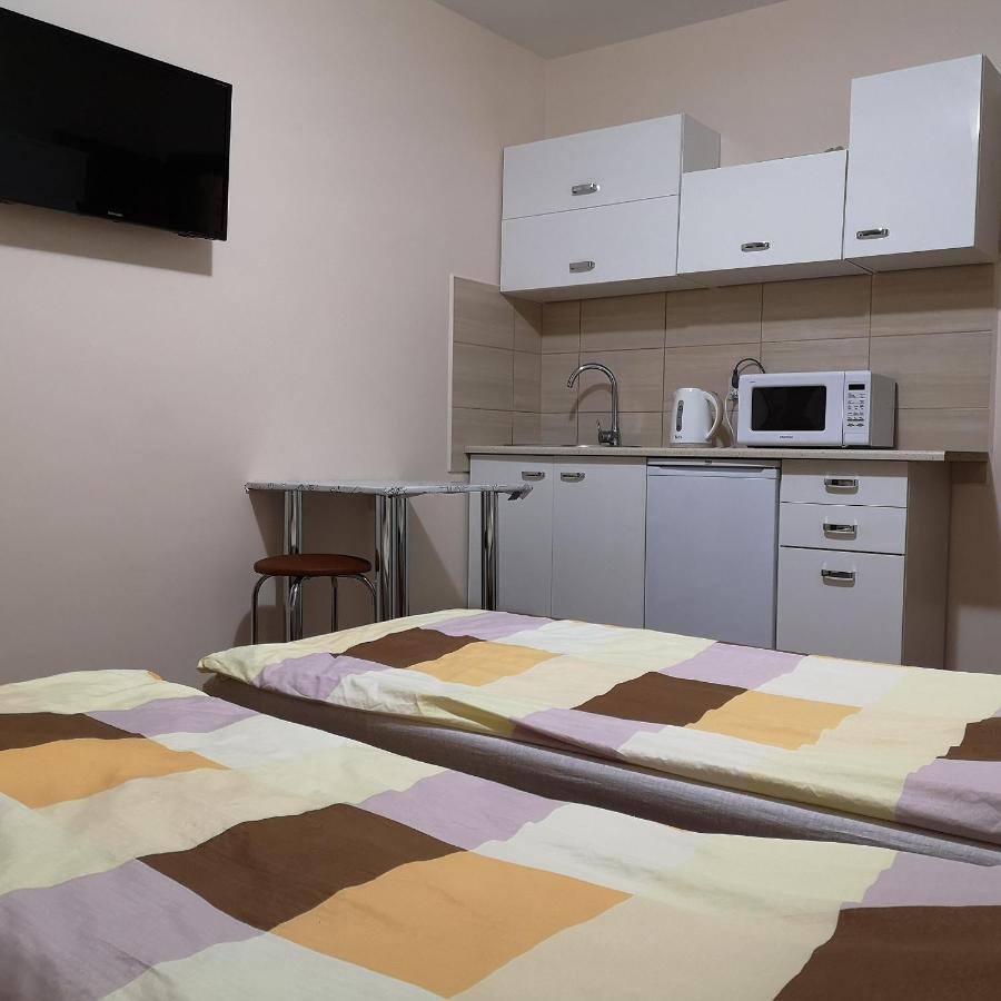 Noclegi U Adama Kajetany Bagian luar foto
